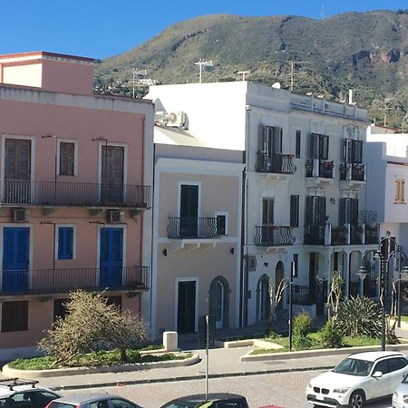 B&B Il Castello 利帕里 外观 照片
