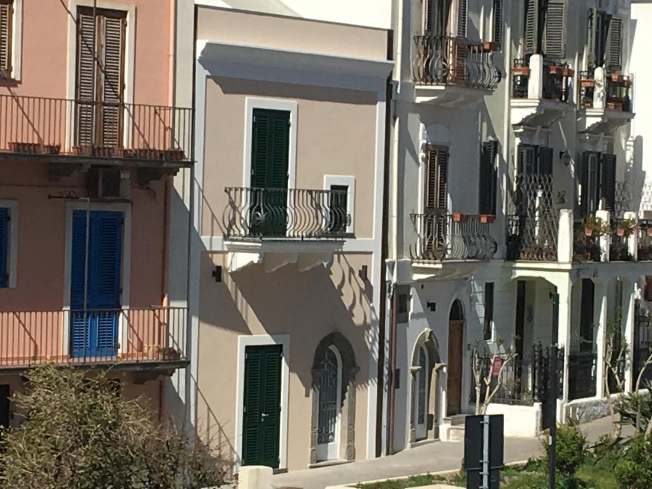 B&B Il Castello 利帕里 外观 照片