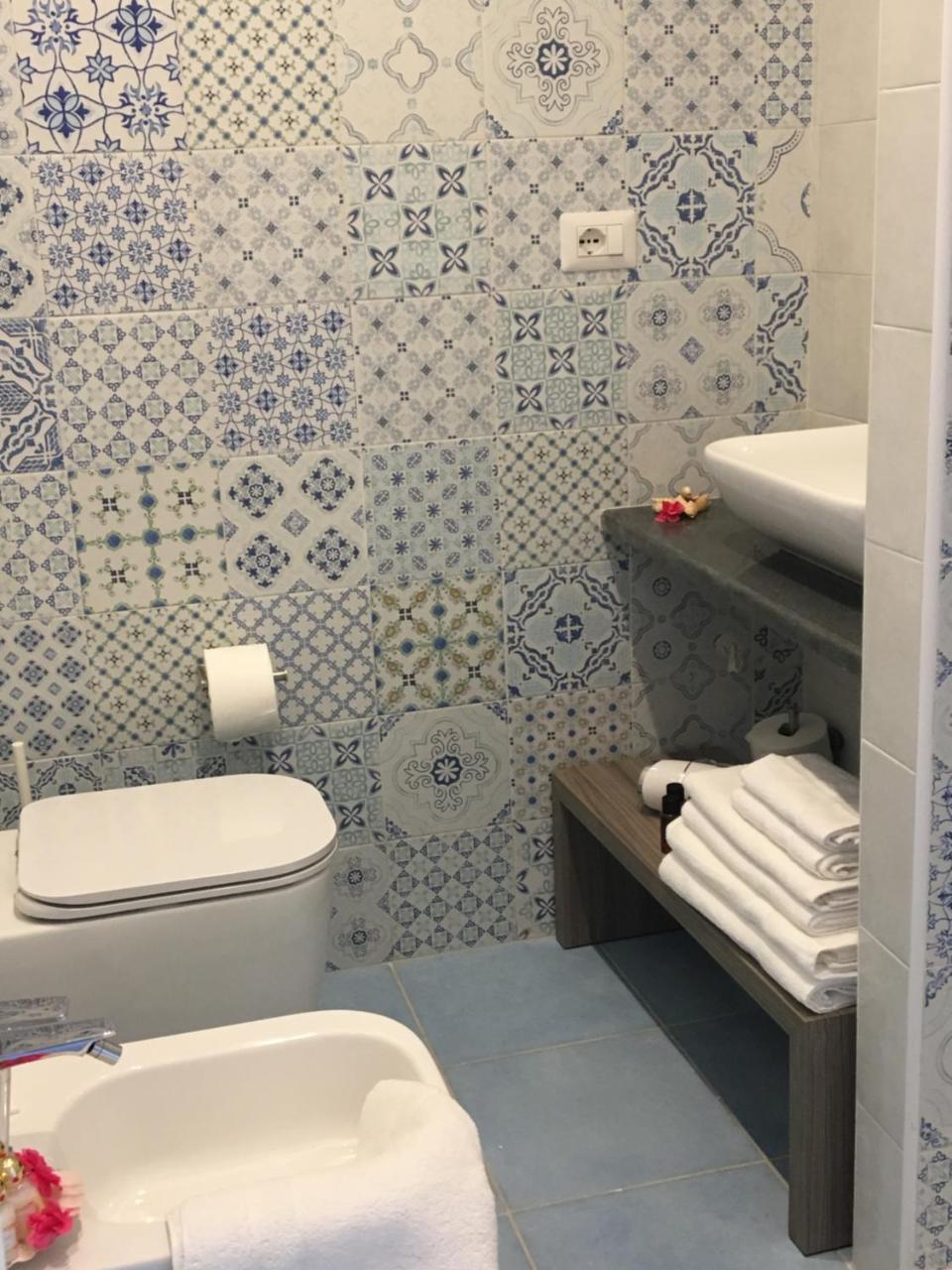 B&B Il Castello 利帕里 外观 照片